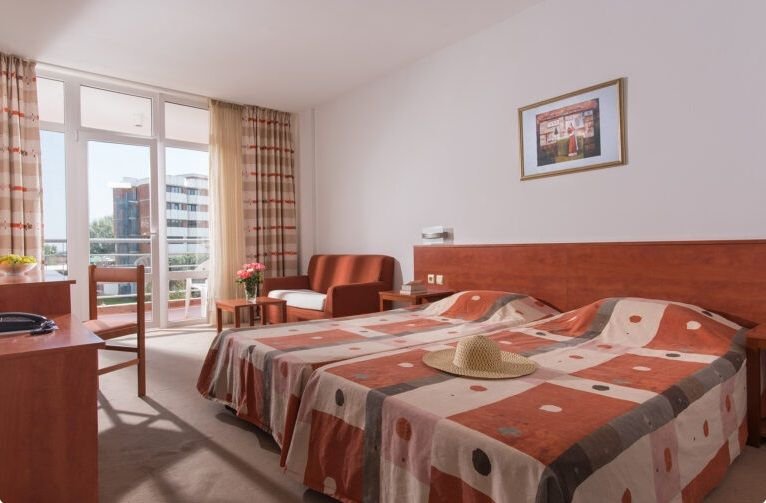 Napospart utazás Hotel Fenix