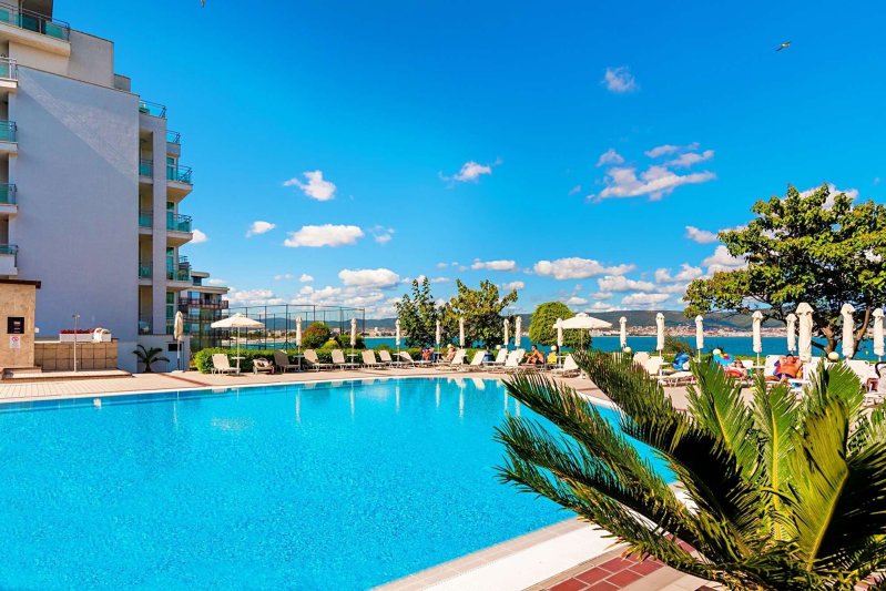 Neszebar utazás Hotel Festa Panorama