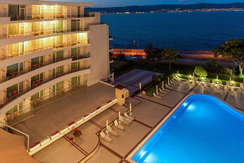 Neszebar utazás Hotel Festa Panorama