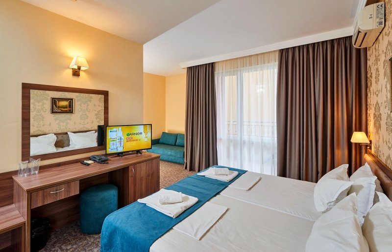 Hotel Forum Napospart