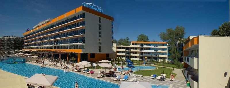 Napospart utazás Hotel Glarus