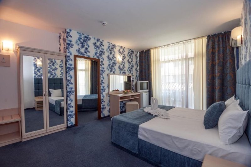 Napospart utazás Hotel Grenada