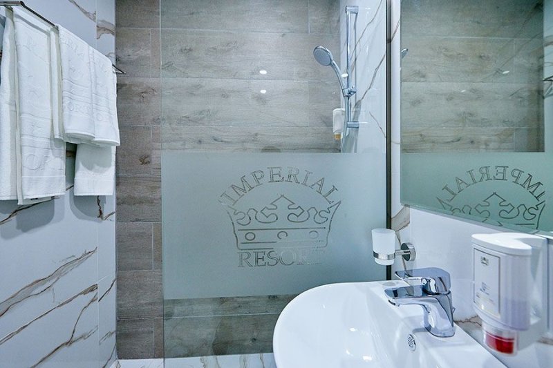 Napospart utazás Hotel HI Imperial Resort