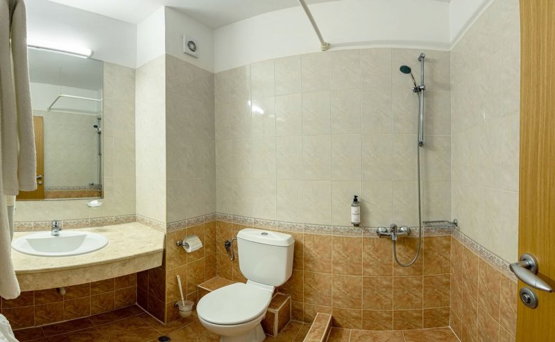 Aranyhomok utazás Hotel Holiday Park