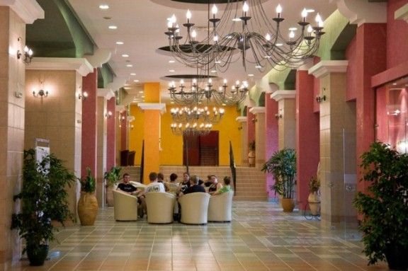 Napospart utazás Hotel Hrizantema