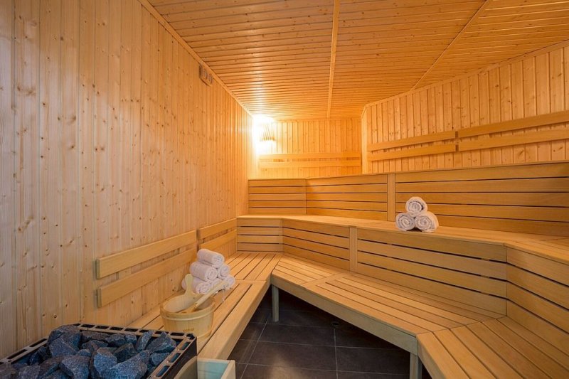 Napospart utazás Hotel Imperial Palace