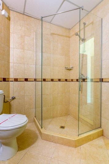 Szveti Vlasz utazás Hotel Julia