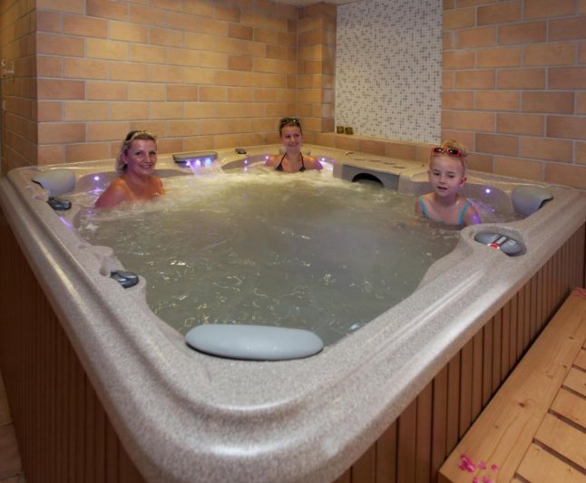 Aranyhomok utazás Hotel Kristal