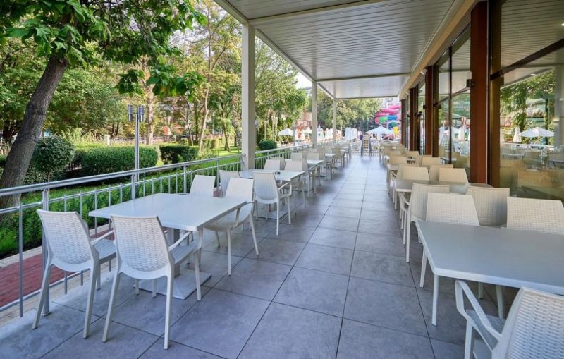 Hotel Laguna Park Napospart