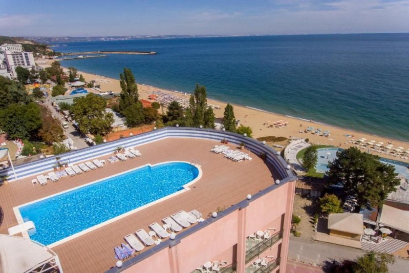 Aranyhomok utazás Hotel Lilia