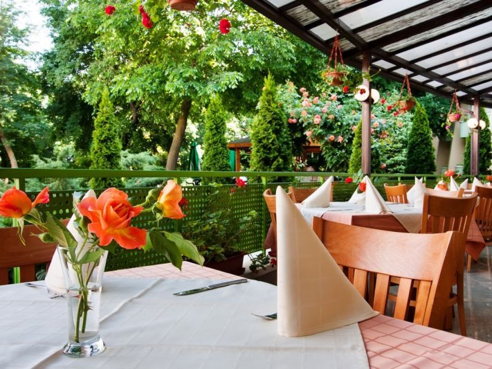 Aranyhomok utazás Hotel Ljuljak