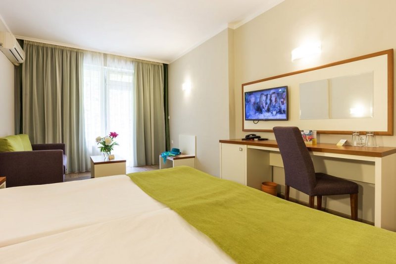 Aranyhomok utazás Hotel Ljuljak