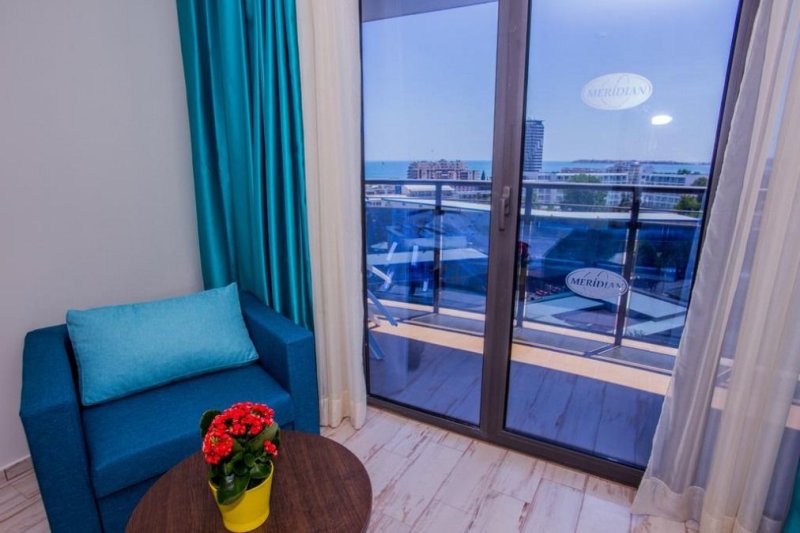 Napospart utazás Hotel Meridian