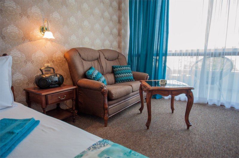 Napospart utazás Hotel Merkurij (Mercury)