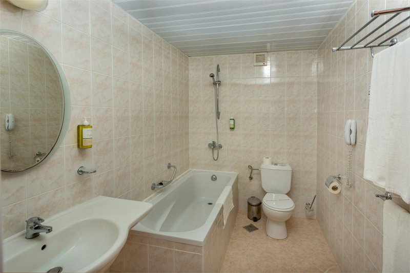 Napospart utazás Hotel Merkurij (Mercury)