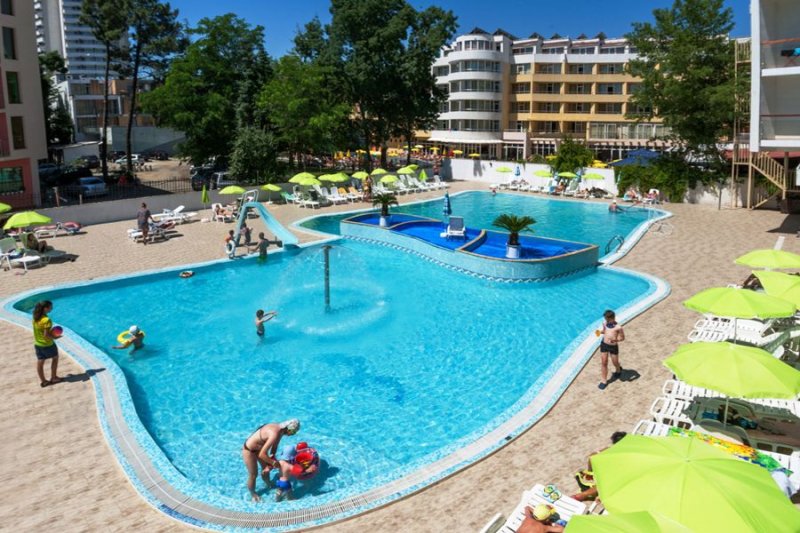 Hotel Merkurij (Mercury) Napospart