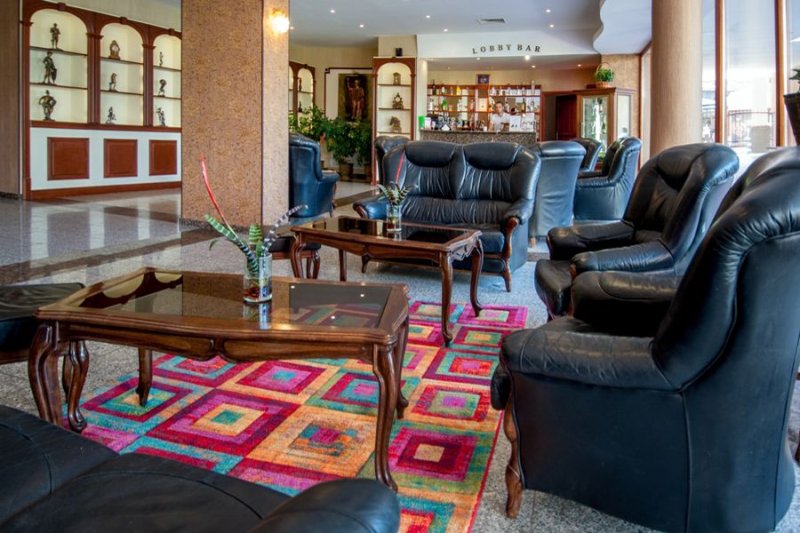 Hotel Merkurij (Mercury) Napospart