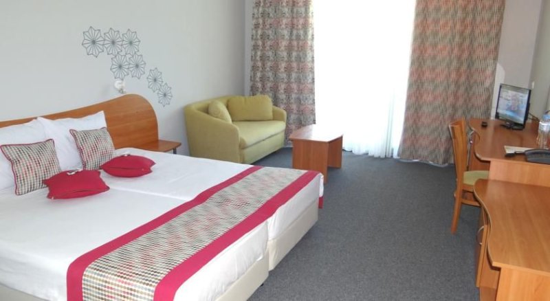 Hotel MPM Kalina Garden Napospart
