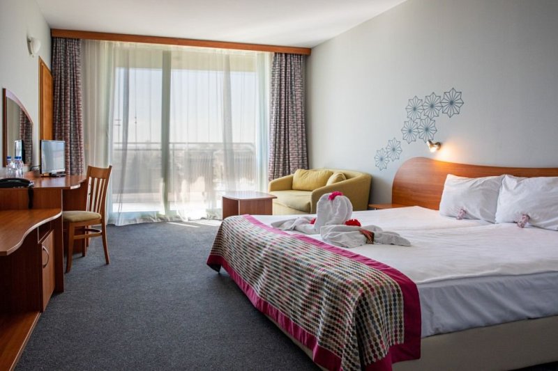 Napospart utazás Hotel MPM Kalina Garden