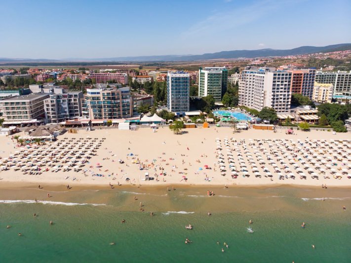 Napospart utazás Hotel Palace