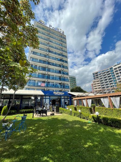 Napospart utazás Hotel Palace