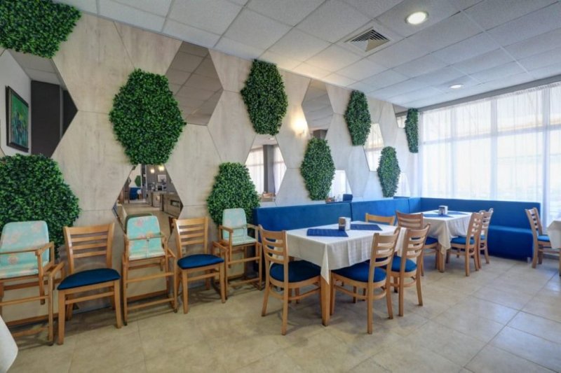 Obzor utazás Hotel Paraiso Beach