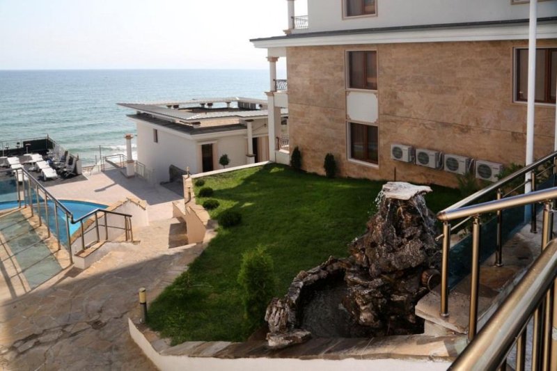 Obzor utazás Hotel Paraiso Beach