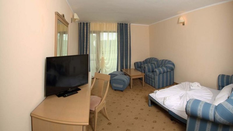 Hotel Pelikan Duni