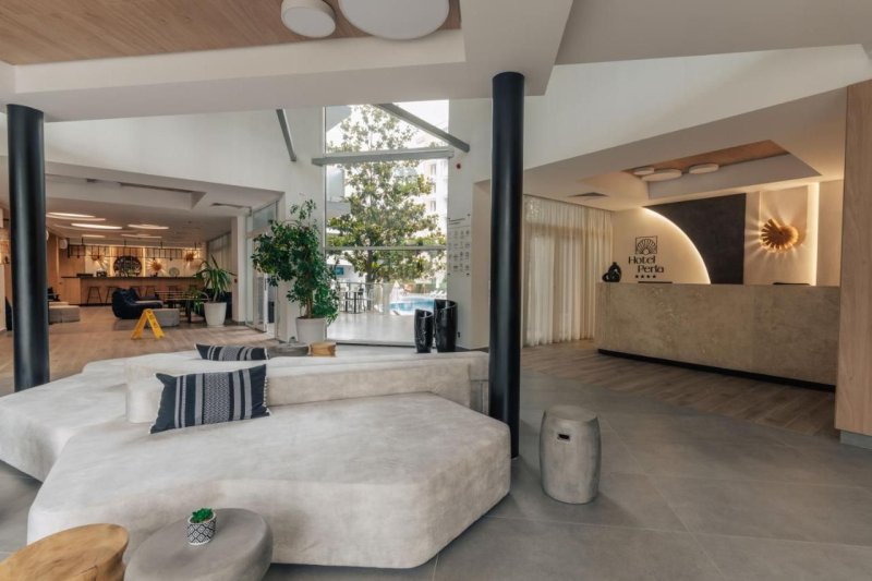 Hotel Perla Napospart
