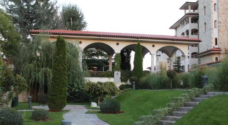 Napospart utazás Hotel Royal Palace Helena Park