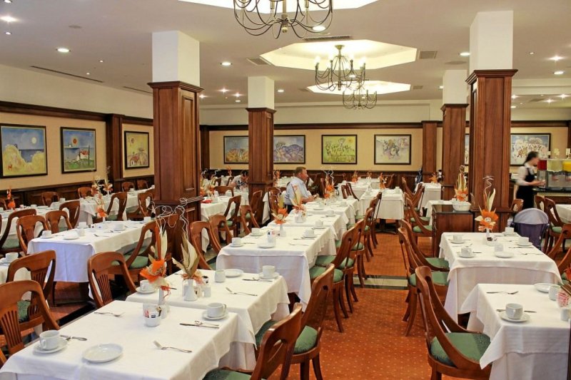 Hotel Royal Palace Helena Park Napospart