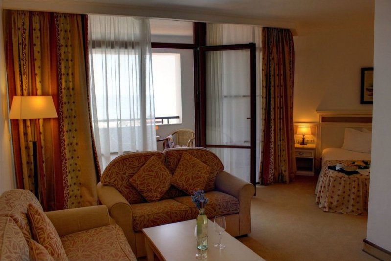 Hotel Royal Palace Helena Sands Napospart
