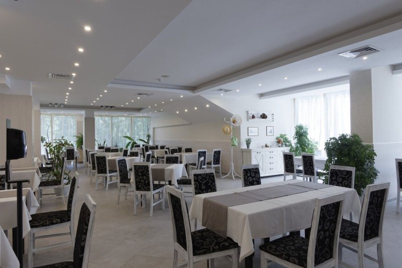 Hotel Slavey Aranyhomok