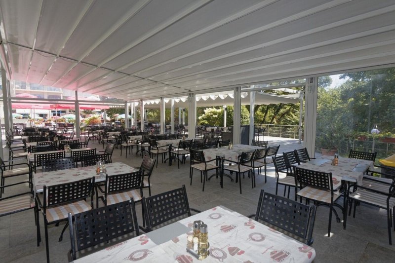 Hotel Slavey Aranyhomok