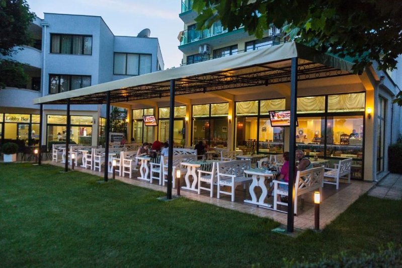 Napospart utazás Hotel Slavyanski