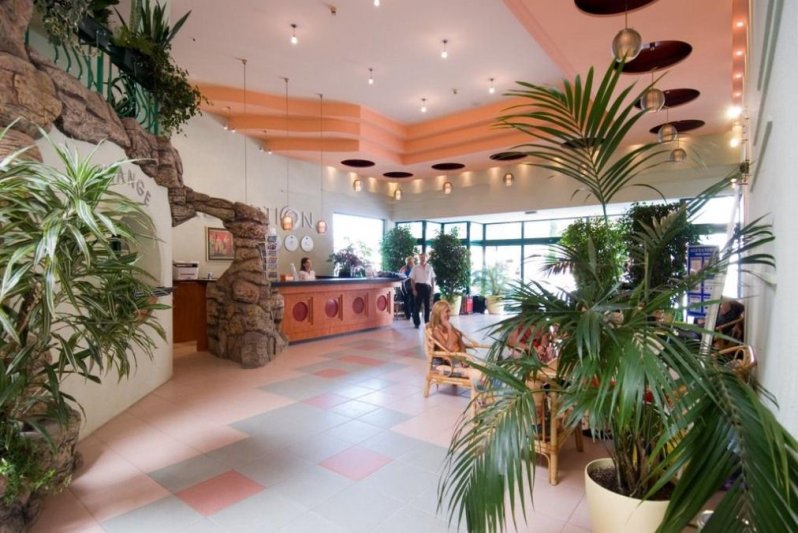 Napospart utazás Hotel Trakia