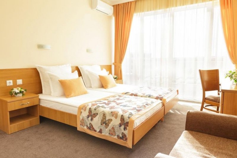 Napospart utazás Hotel Wela