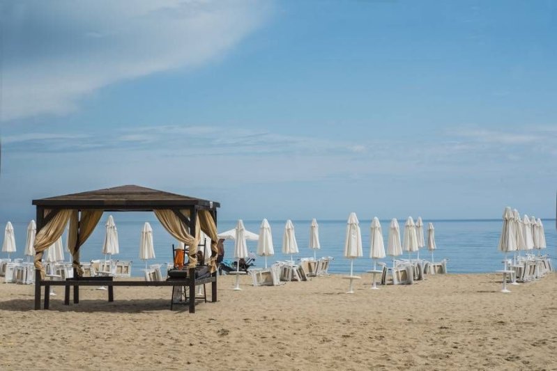 Napospart utazás Hotel Zenith