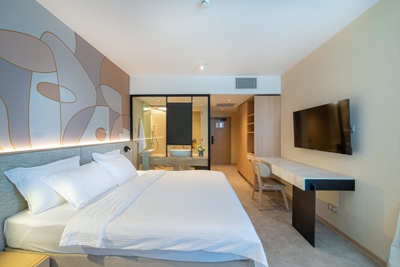 Napospart utazás Hotel Zenith