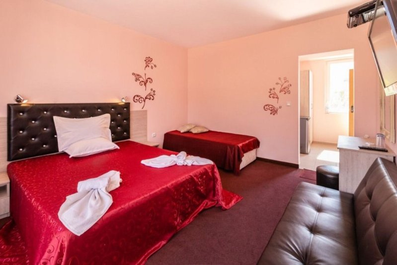 Pomorie utazás Hotel Zeus