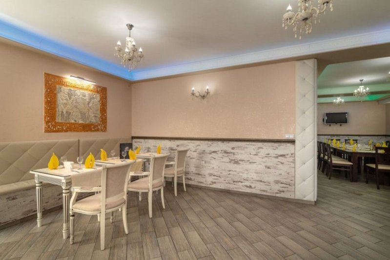 Pomorie utazás Hotel Zeus