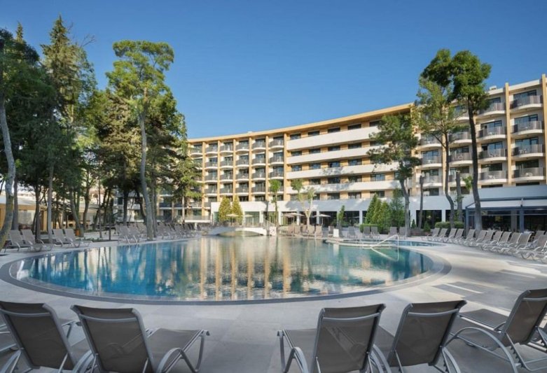 HVD Hotel Bor Napospart