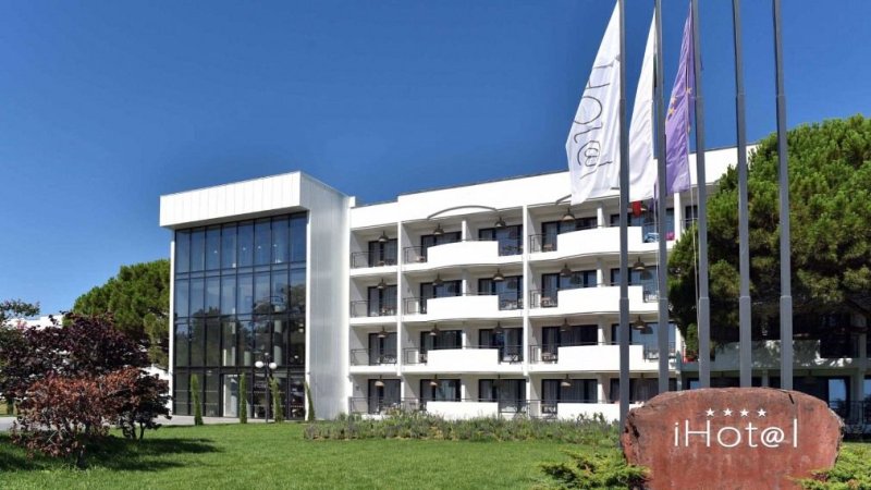 Napospart utazás iHotel