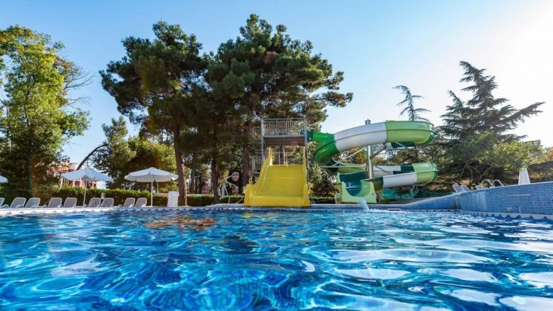 iHotel Napospart
