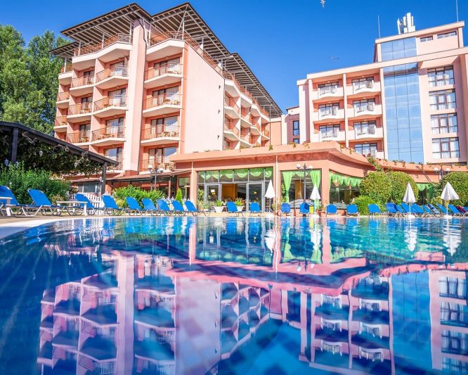 Napospart utazás Izola Paradise