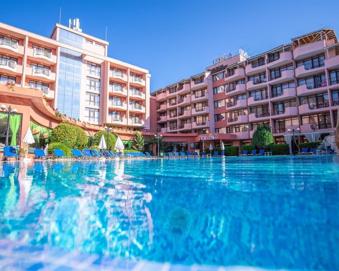 Napospart utazás Izola Paradise