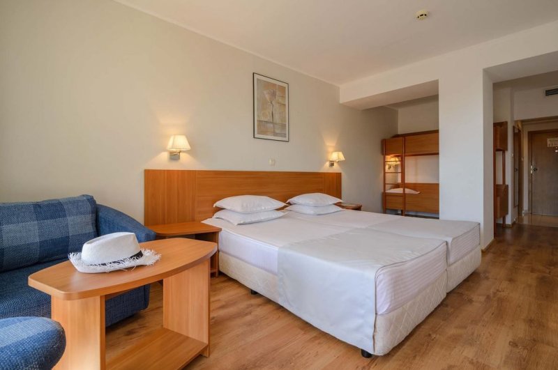 Aranyhomok utazás Madara Park Hotel - All Inclusive