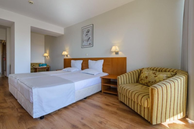 Aranyhomok utazás Madara Park Hotel - All Inclusive