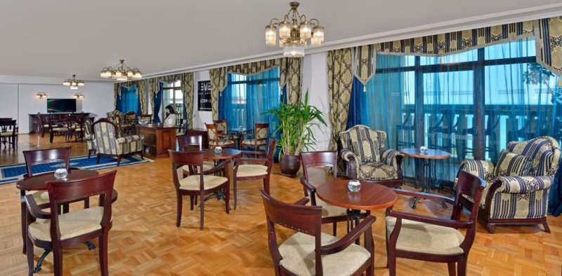Aranyhomok utazás Melia Grand Hermitage