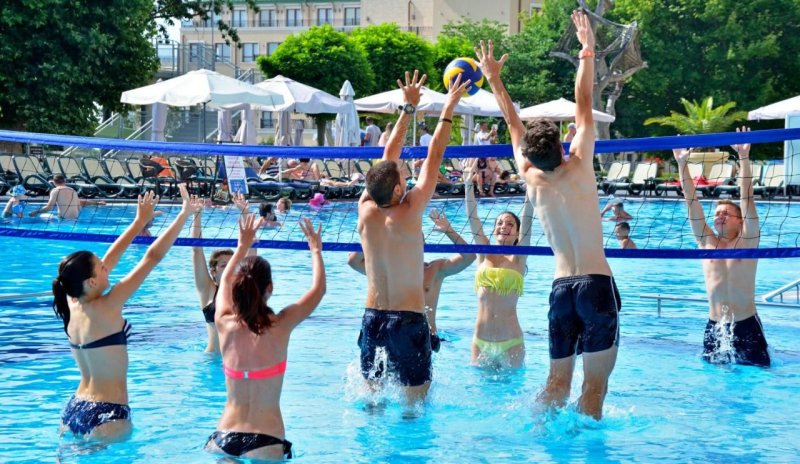 Aranyhomok utazás Melia Grand Hermitage